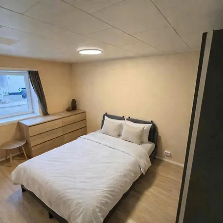 Villa Hel Hus I Rolig By